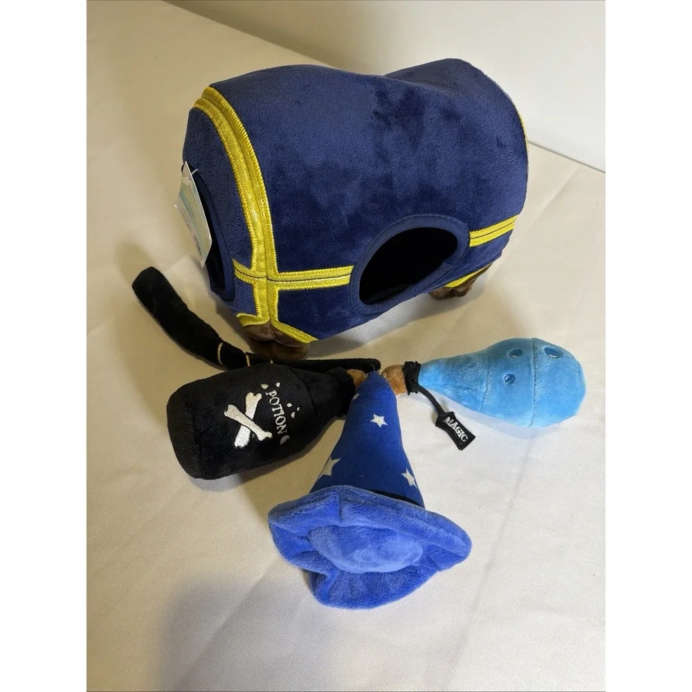 Frisco Magic Chest Plush Squeaky Dog Toy Hide & Seek Potion Wand Wizard Hat NWT